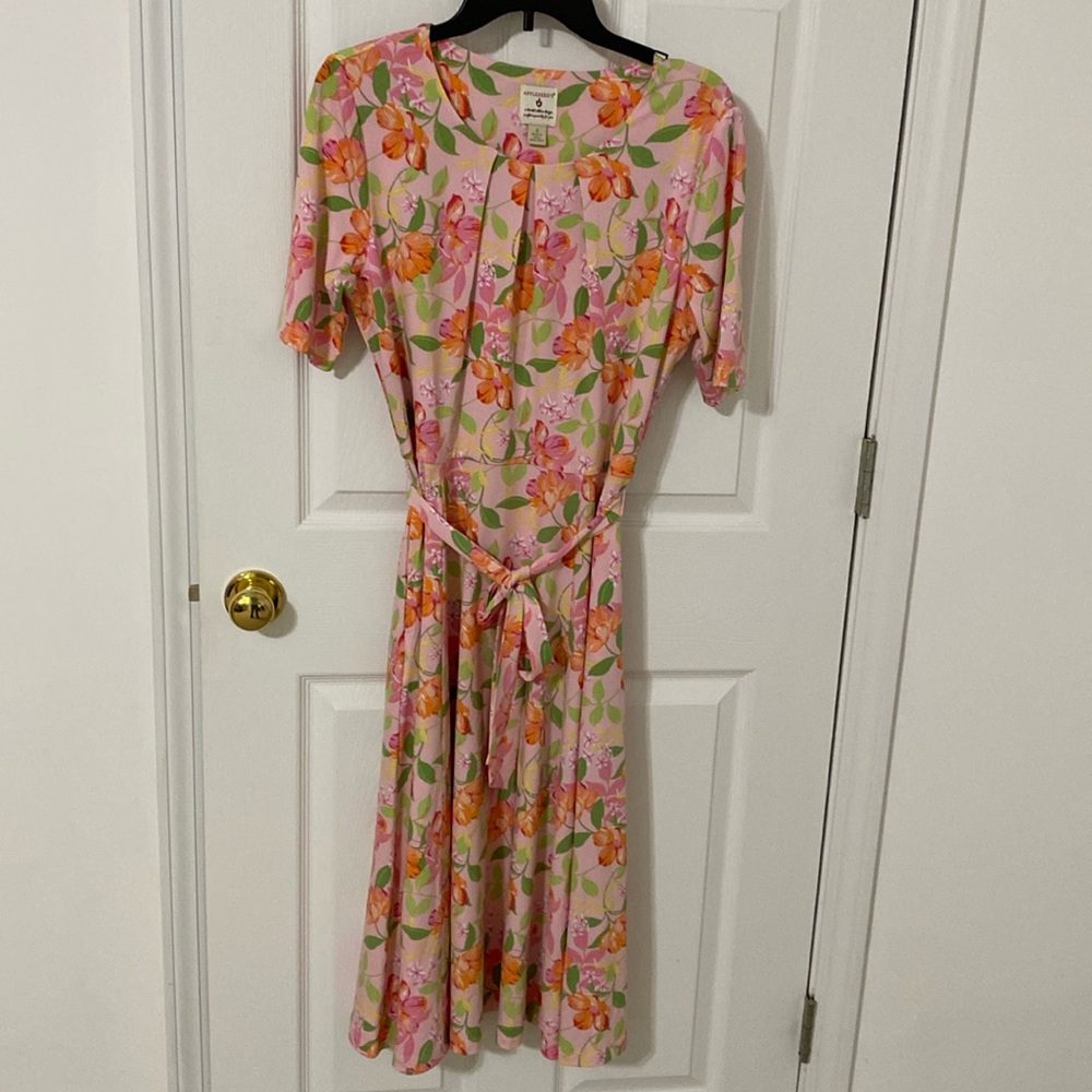 Appleseed’s NWOT Limited Edition Floral Knit Dress With Pockets